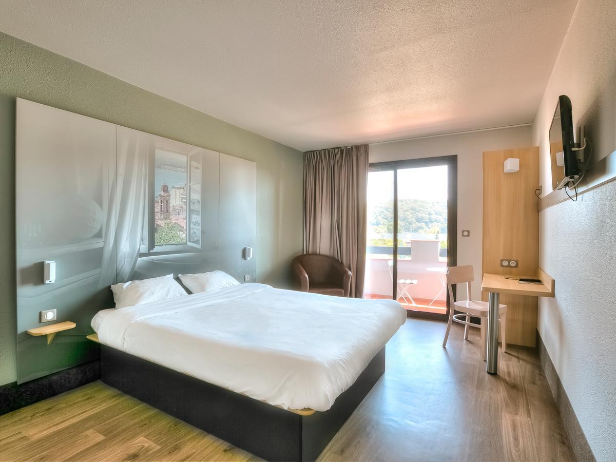 B&B Hotel Villeneuve Loubet Village Exterior photo